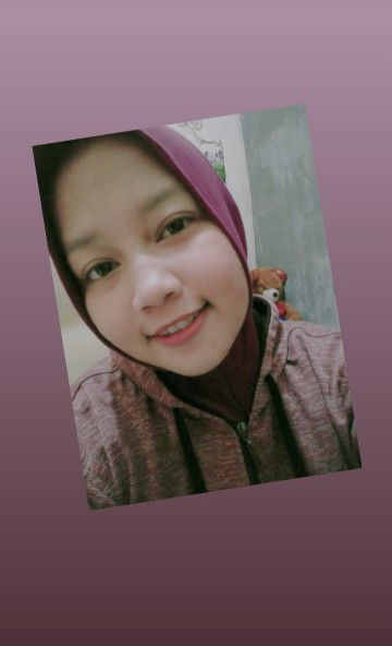 Iin Fitriani profile icon