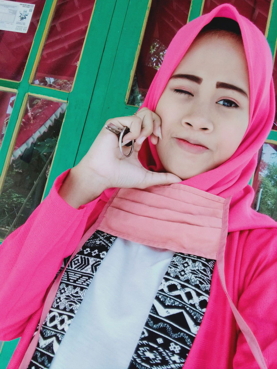 Linda Bhawell Bhawell profile icon