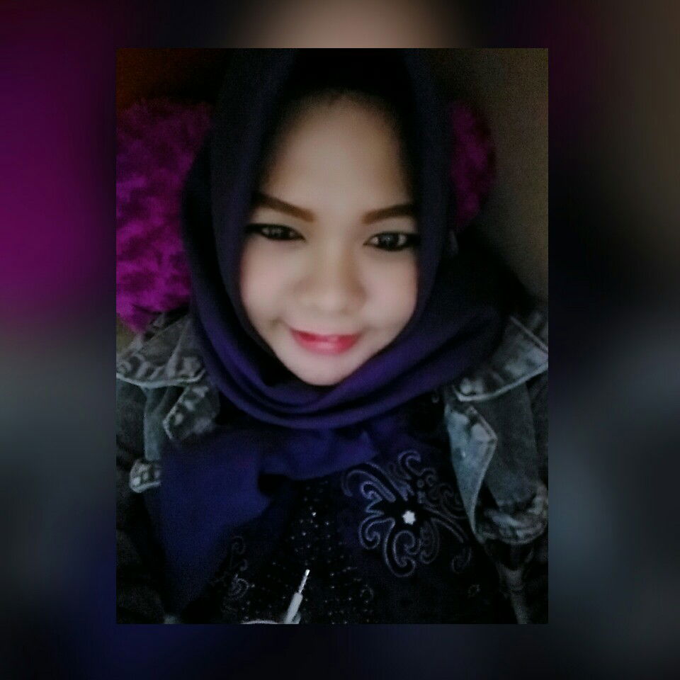 Maya Erna Christina profile icon