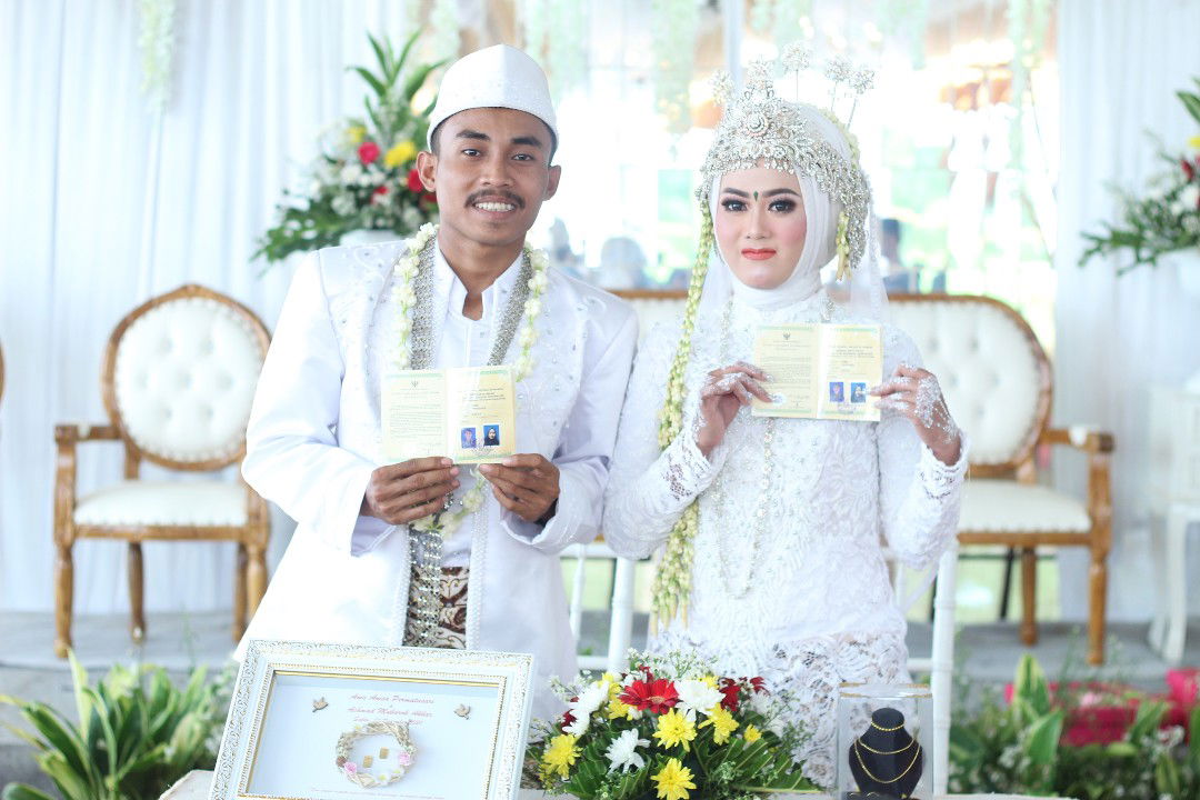 ANIS ANISA PERMATASARI profile icon