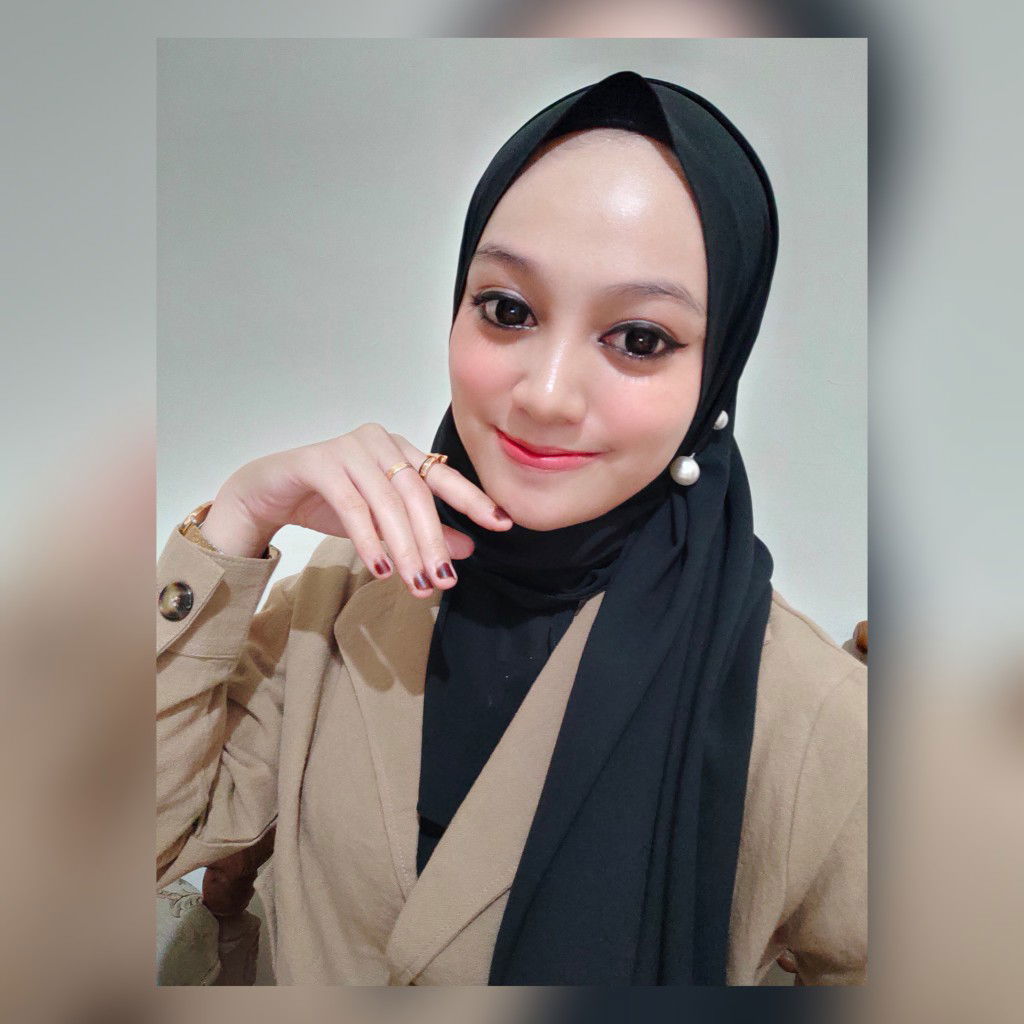 Ais zuli fitriana profile icon