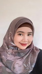 Vini Noviary Putri profile icon