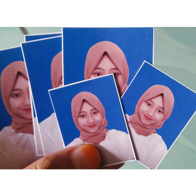 Evian Savitri profile icon