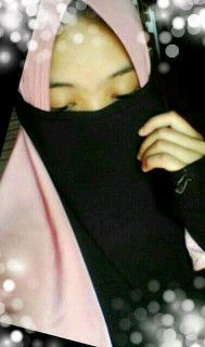 Meisaroh Nur as sidiqy profile icon