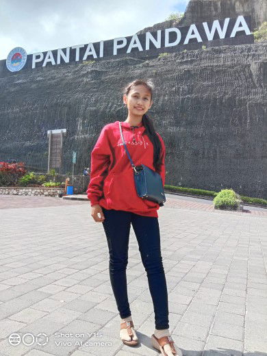 Okta Fitria profile icon