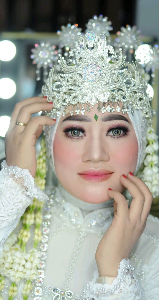 Wahyu Giarti profile icon