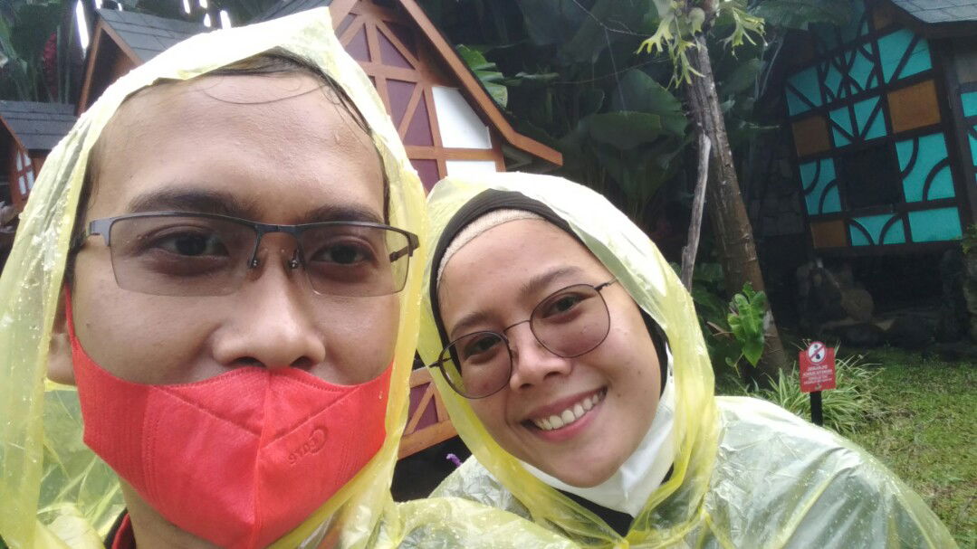 Ratih Saraswati profile icon