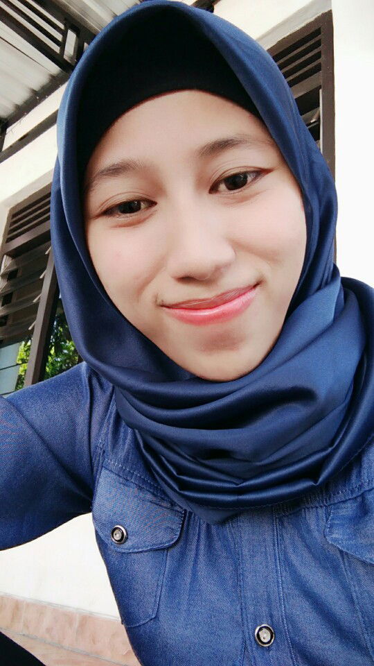 Tuti Hidayati profile icon