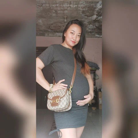 Julie Ann P. Luna profile icon