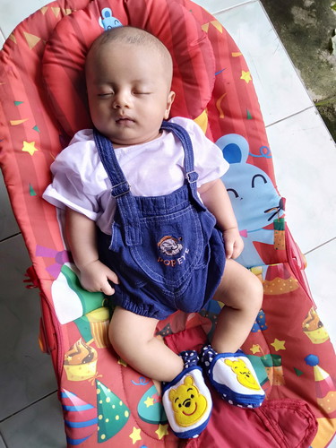 2 bulan 7 hari