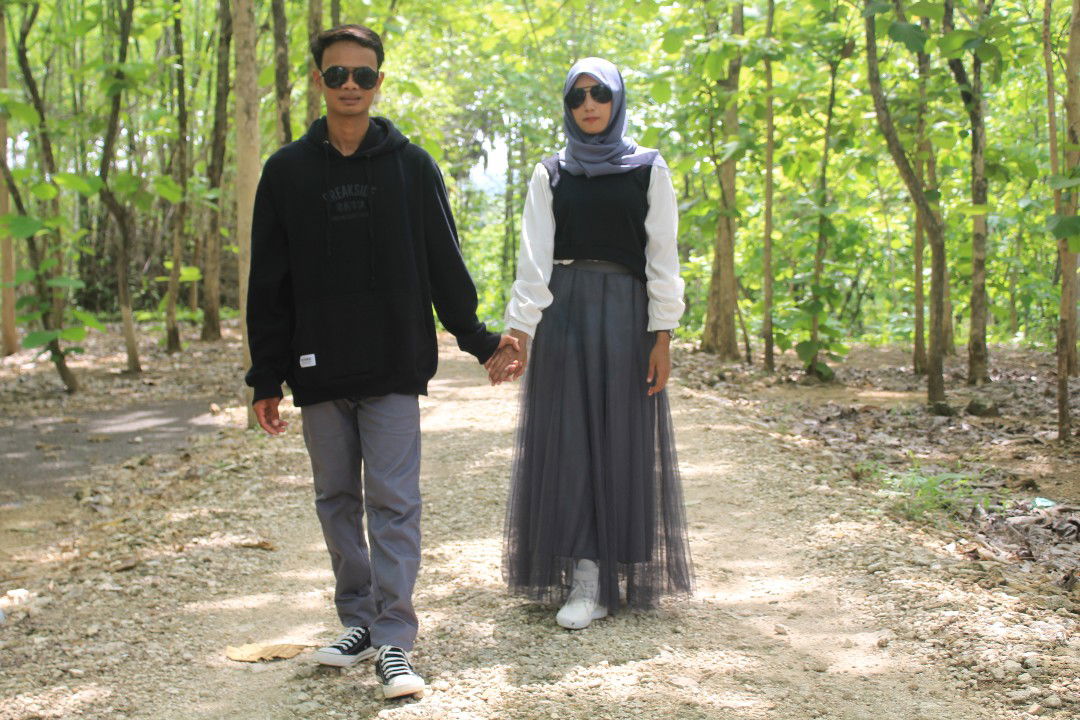 Tutik Yuliana profile icon