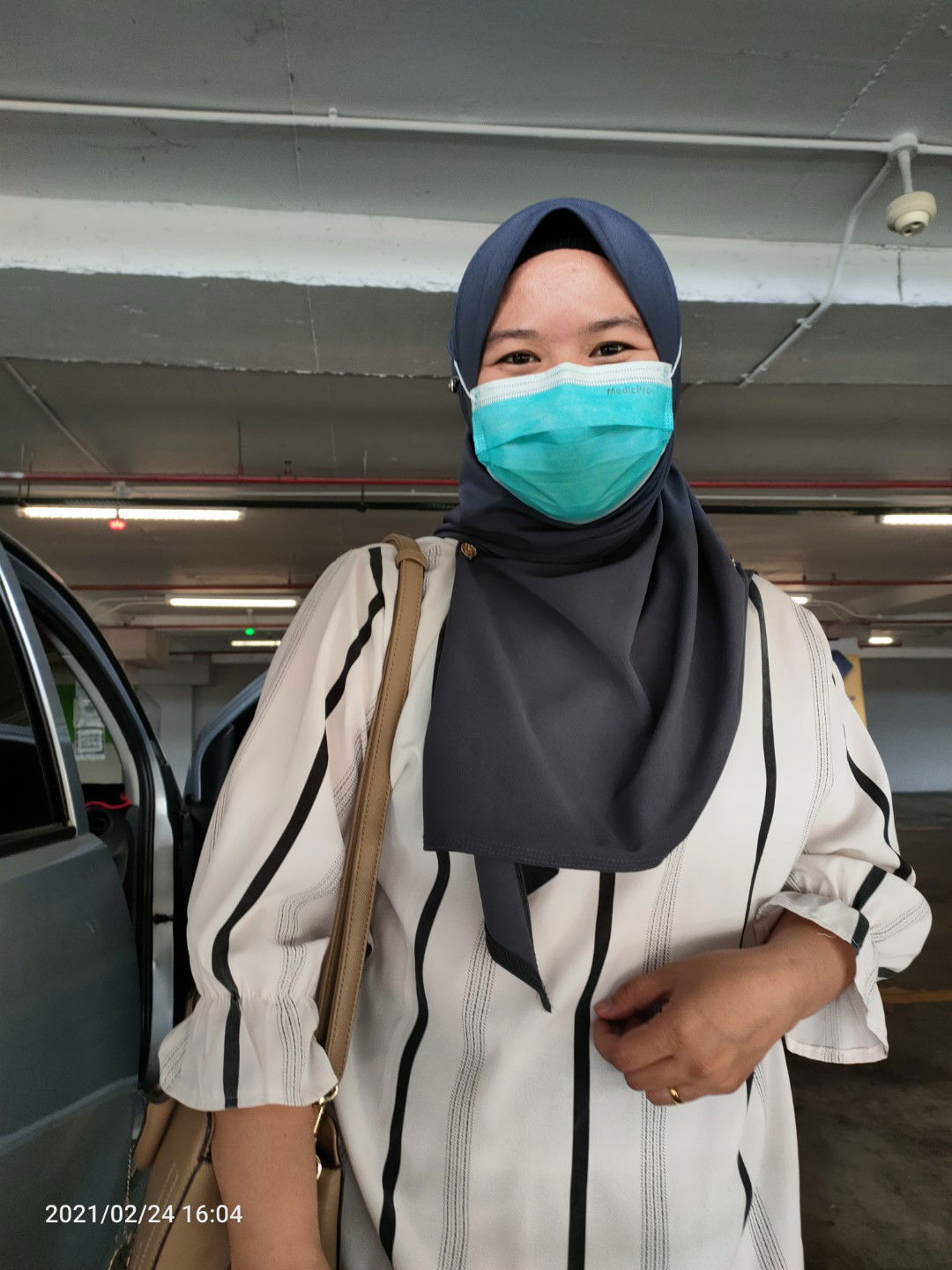 Cik Puan Noura profile icon