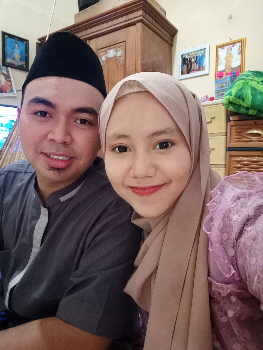 Rini sri wahyuningsih profile icon