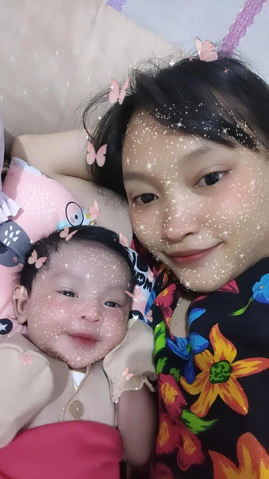 Dewii Riana profile icon