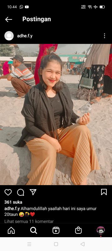 ade fitriyani profile icon