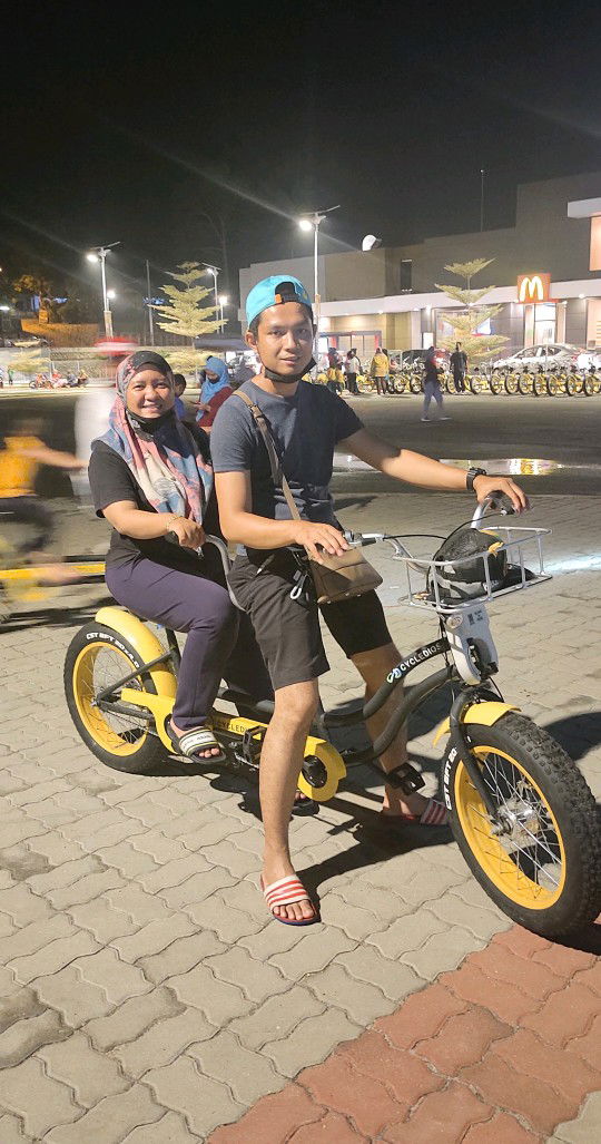 Nurizah Iwana profile icon