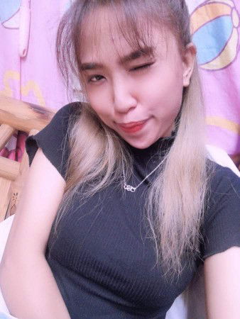 Joana Rodillas Julian profile icon