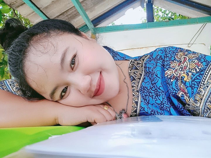 Jie Jie profile icon