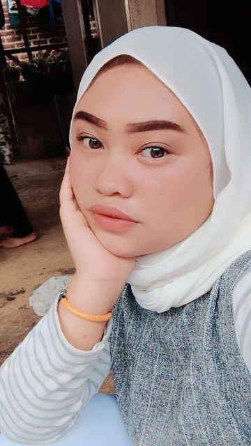 Lia wahyuni profile icon