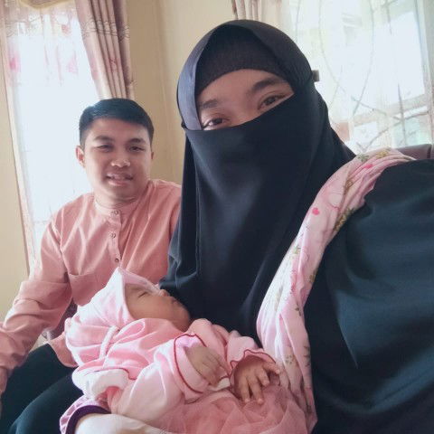 Titin Solehah profile icon