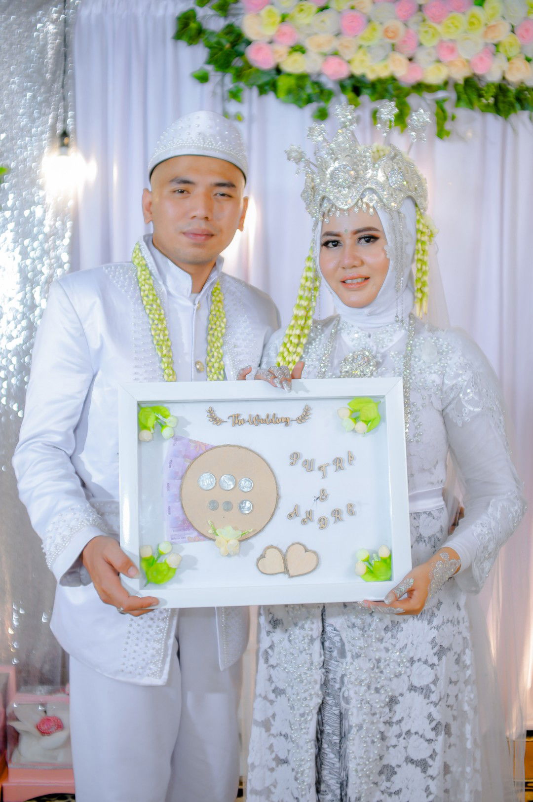 Putri Indah Agusningtias profile icon