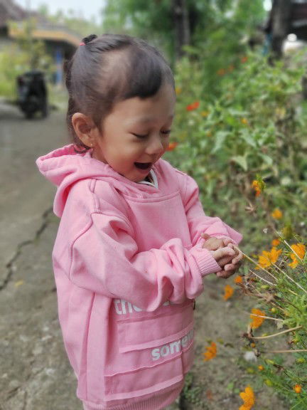 Desi Lanjar Prihatin profile icon