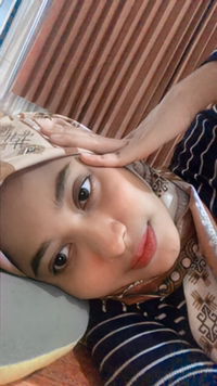 Titik Suartiningsih profile icon