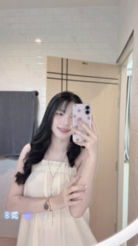 Phacharaphar Makprasert profile icon