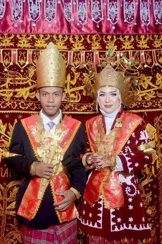 Endang Widiawati profile icon