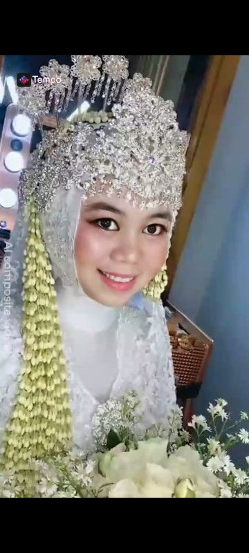 Nofi ratnasari profile icon