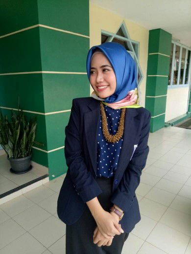 Fitri Hidayati profile icon