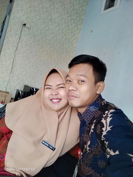 Roro Ratna profile icon