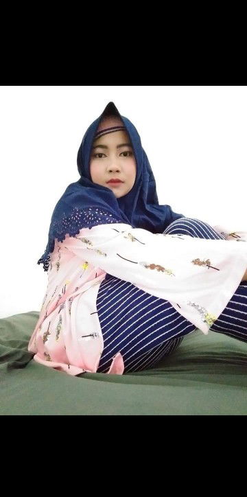 Ayu Marinasari profile icon