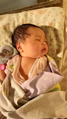 KELAHIRAN MALAIKAT KECILKU