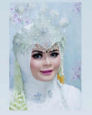 Chindy Widiyawati profile icon