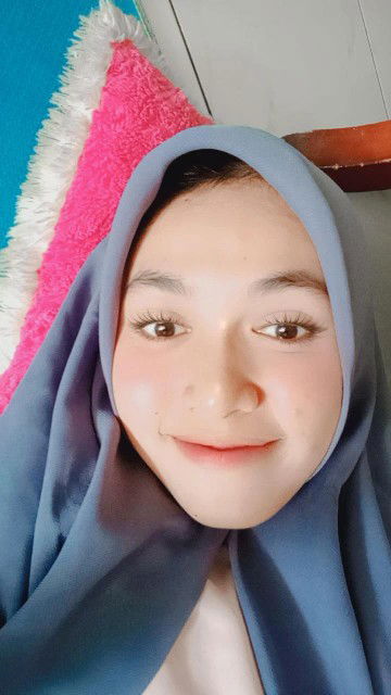 Nurasiyah R profile icon