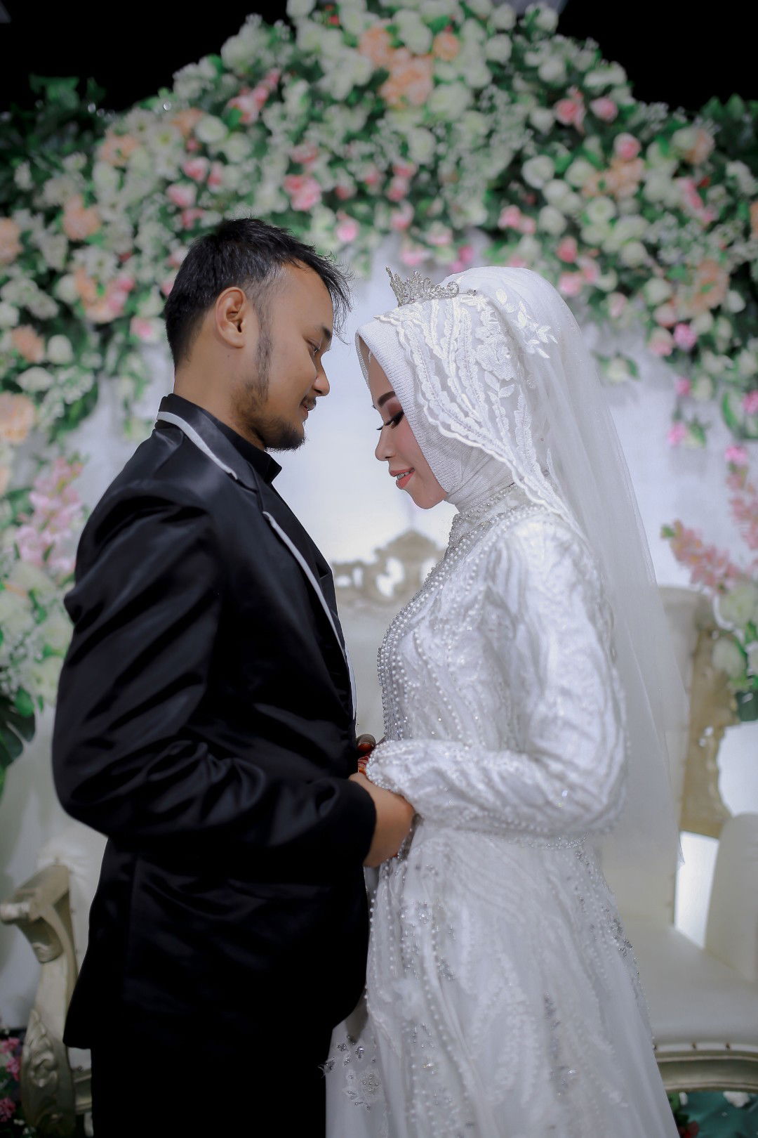 Shintiya Wahyuni profile icon