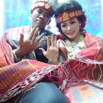 Rustiani purba profile icon