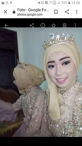 suhesti warnani profile icon