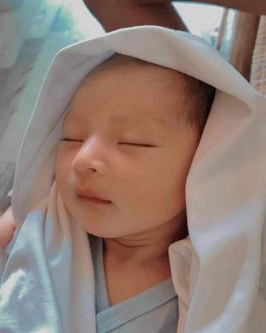 baby Az profile icon