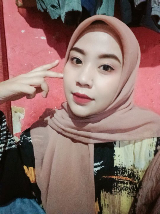 Sellyhanifah profile icon