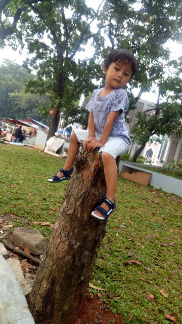 Ida farida profile icon