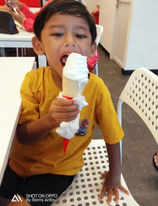 rini Fitriyanti profile icon