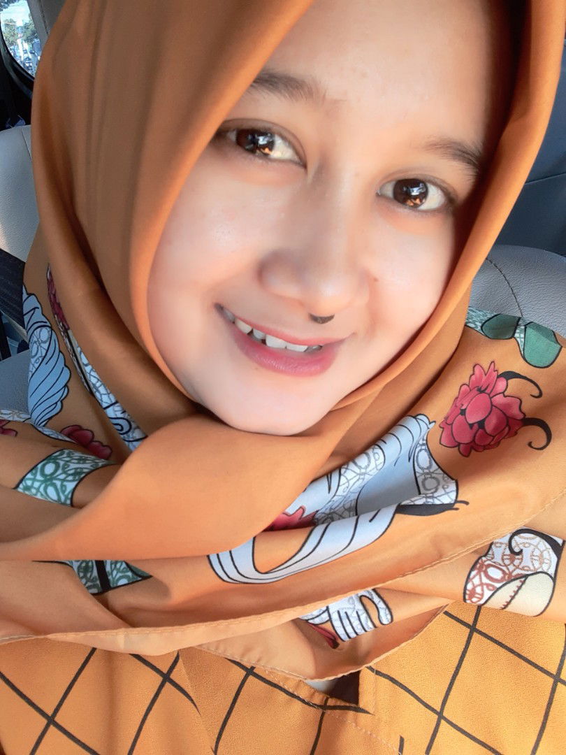 annisa profile icon