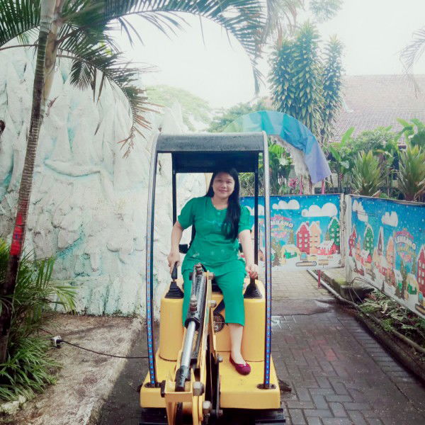 Desi NataLia Nababan profile icon