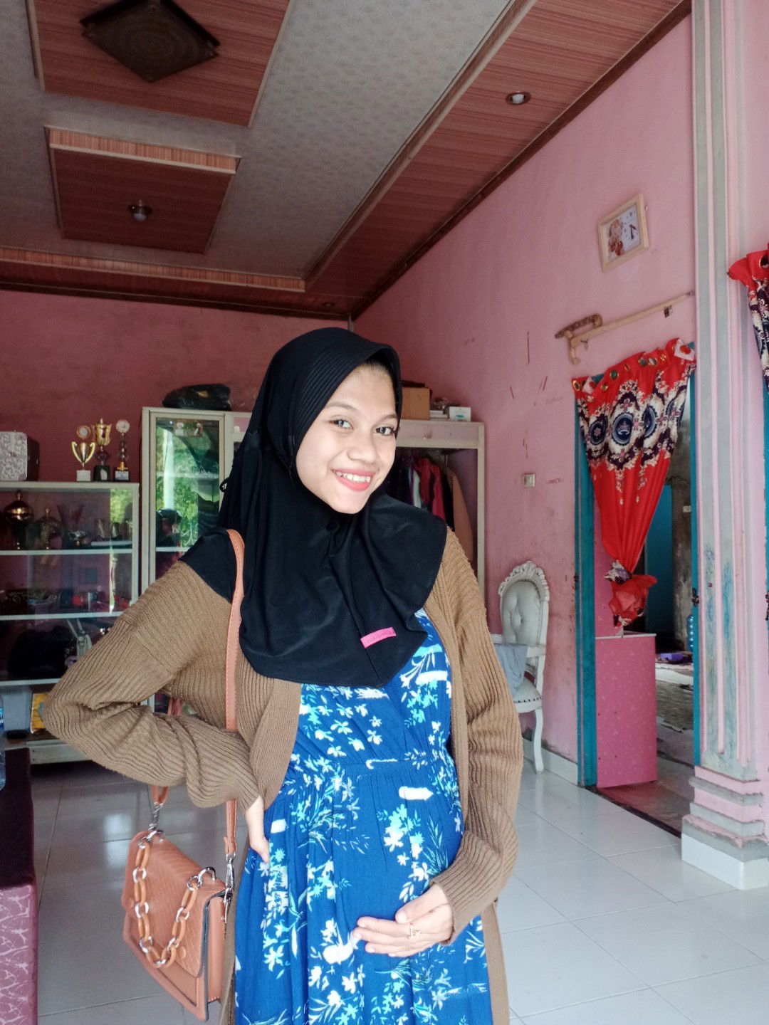 Resty Fakhrielsa Azlia profile icon