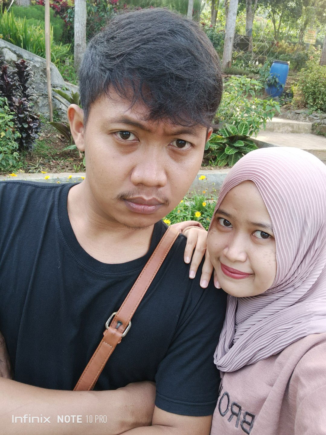 Desi ovialuki profile icon