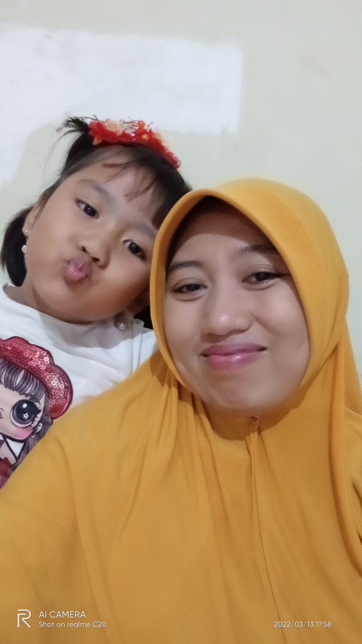 Luluk Andriani profile icon