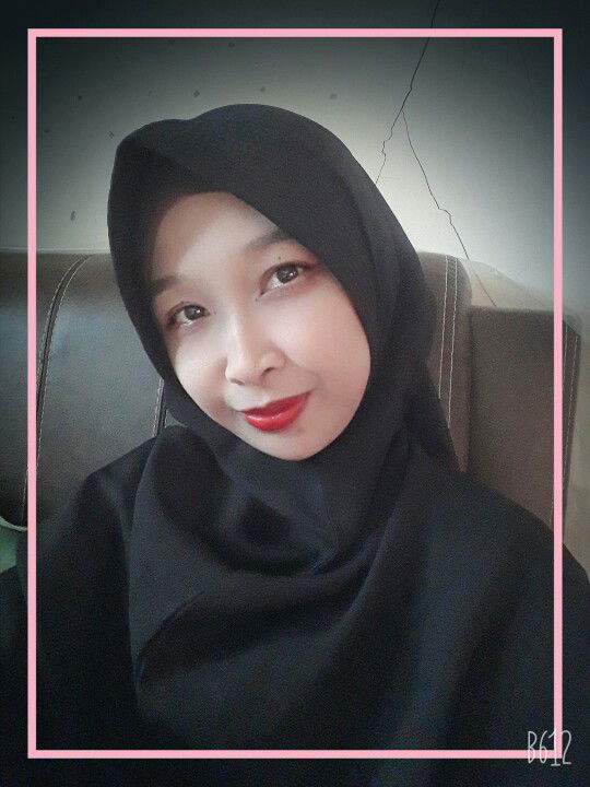 Desi Puji Lestari profile icon