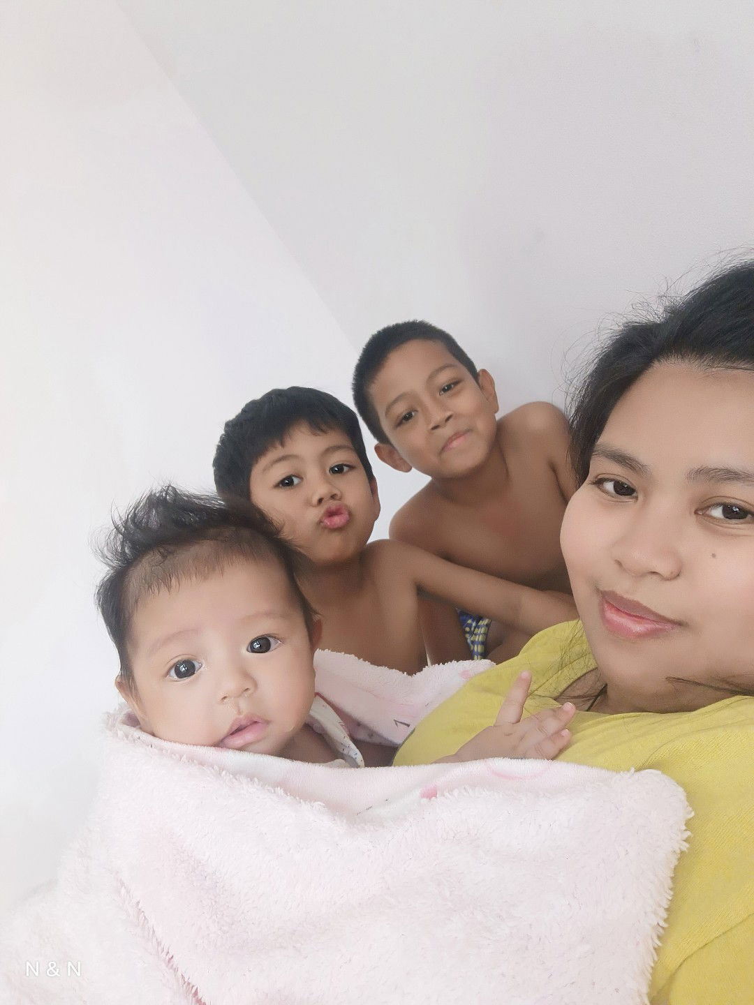 Nut Nutthaporn profile icon